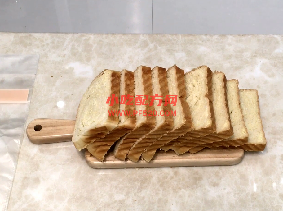 椰蓉吐司面包的制作技术视频教程 第2张